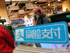 人脸识别技术：如何克服光照、角度等因素的影